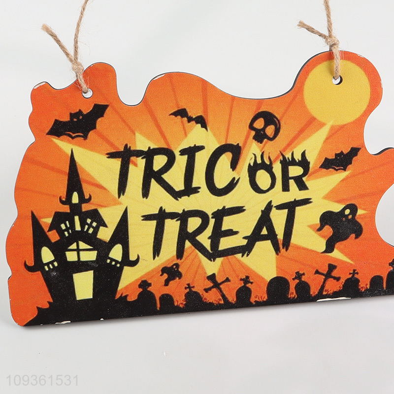Good quality hanging door plate for Halloween decoration