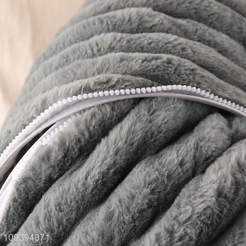 Factory price plush comfortable pet bed with tunnel