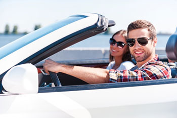 Wearing Sunglasses to Keep Your Eyes Healthy